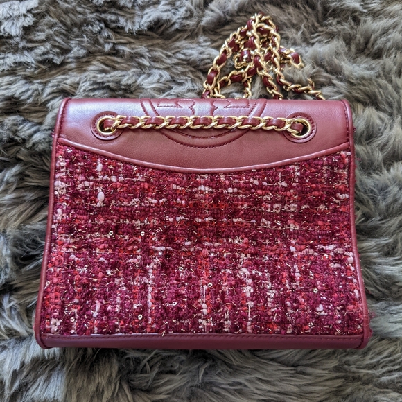 Tory Burch Crossbody Handbag. - Picture 14 of 15